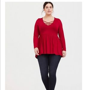 SOFT RED LATTICE BABYDOLL TEE New without tags